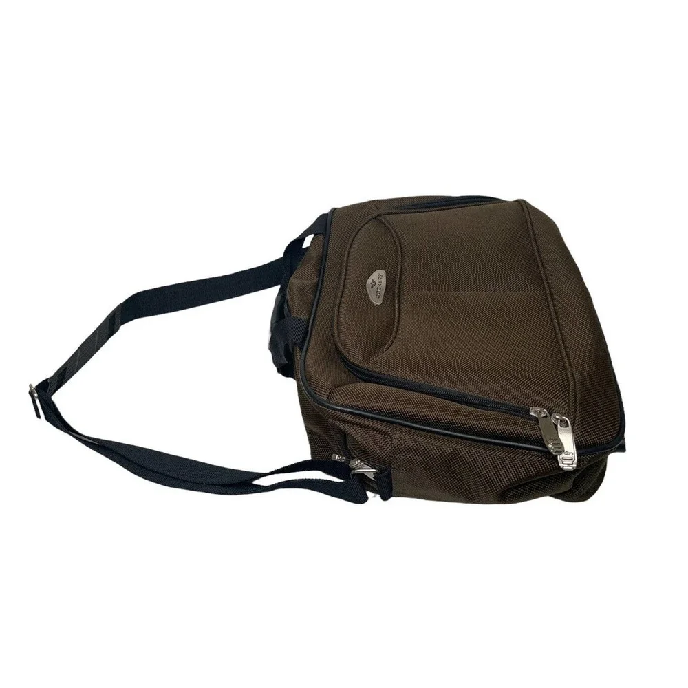 Dockers Duffle Bag Carry-On Travel Overnight Weekend Brown Trolley Sleeve Strap